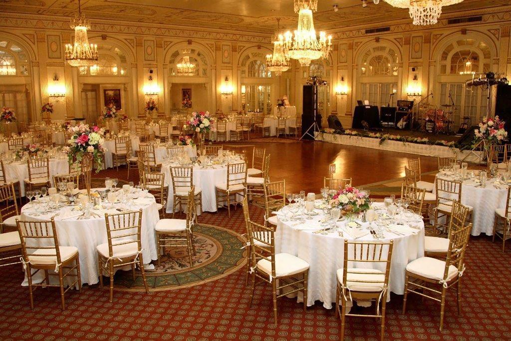 The Brown Hotel Louisville Exterior photo The ballroom